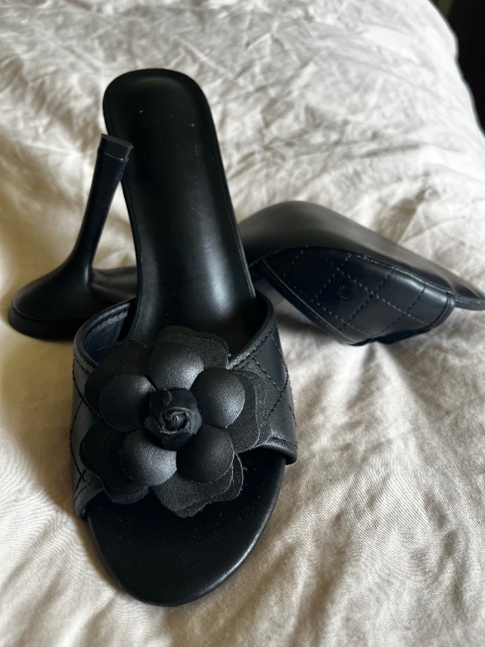 Never Worn Floral Black Slide Mule Heels Vegan Leather